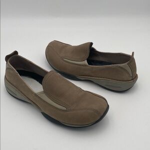 MERRELL Primo Moc II Slip-on Comfort Shoes women 10 Flats Plateau Taupe office